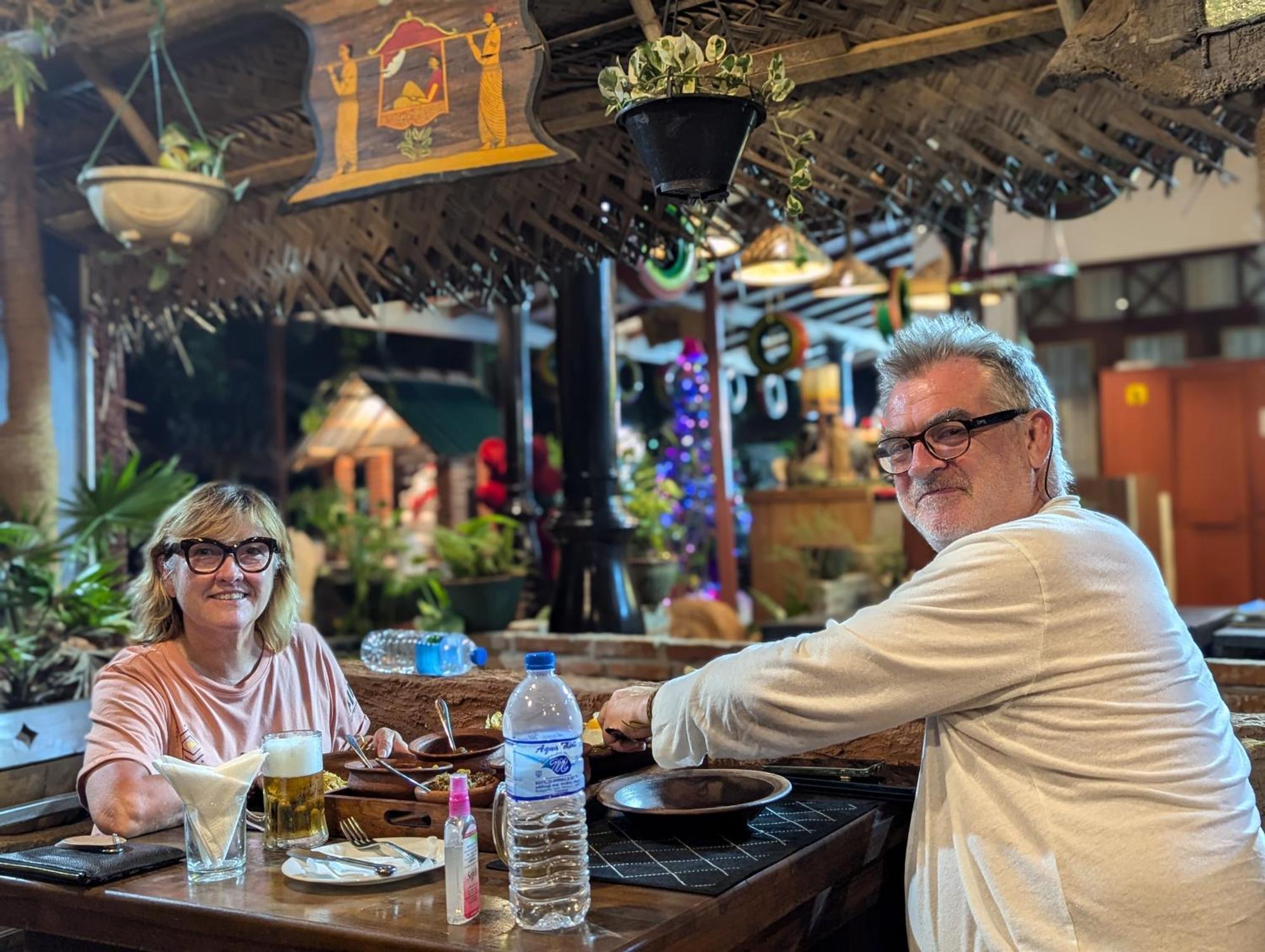 Visu Villa Hotel Хабарана Екстериор снимка